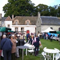 Marché gourmand et artisanat d'art au Château du Mesnil Voysin à Bouray sur Juine