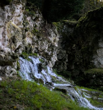 La grande cascade en eau