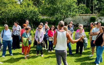 Visite guidée du potager fleuri
