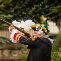 Les chevaliers du noble jeu de l'arquebuse au XVIIIème siècle
