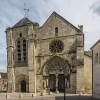 Longpont : un site Clunisien, une Basilique