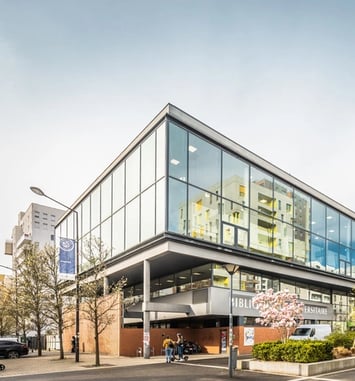 Visites guidées : à la découverte de la Bibliothèque universitaire d'Évry