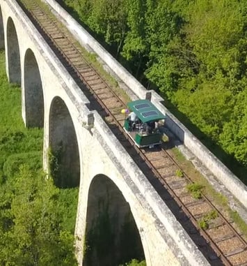 Vélorail avec visite guidée du Camp de la Paix