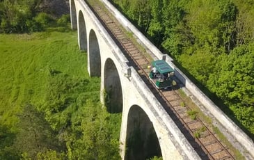 Vélorail avec visite guidée du Camp de la Paix