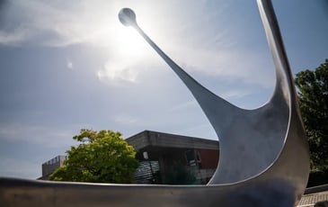 Visite guidée : Evry-Courcouronnes au fil des œuvres d'art public