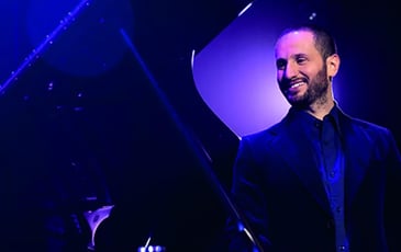 Jérémy Hababou, Unorthodox pianist