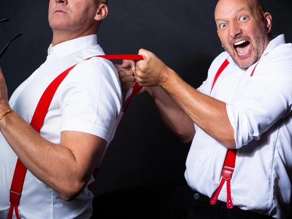 Two Men Chauds