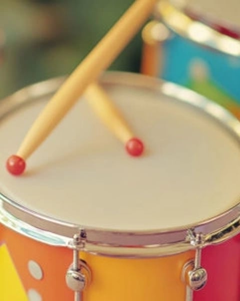 Gustave au royaume des percussions