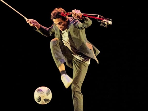 Fouad Boussouf : °Up